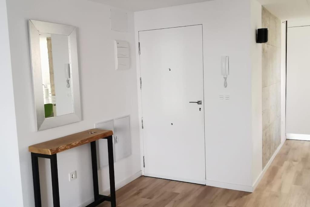 Lujoso Apartamento En Primera Linea De Playa Alicante Extérieur photo